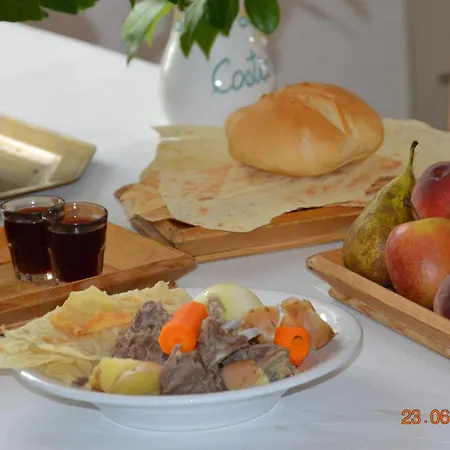 Séjour à la ferme Costiolu